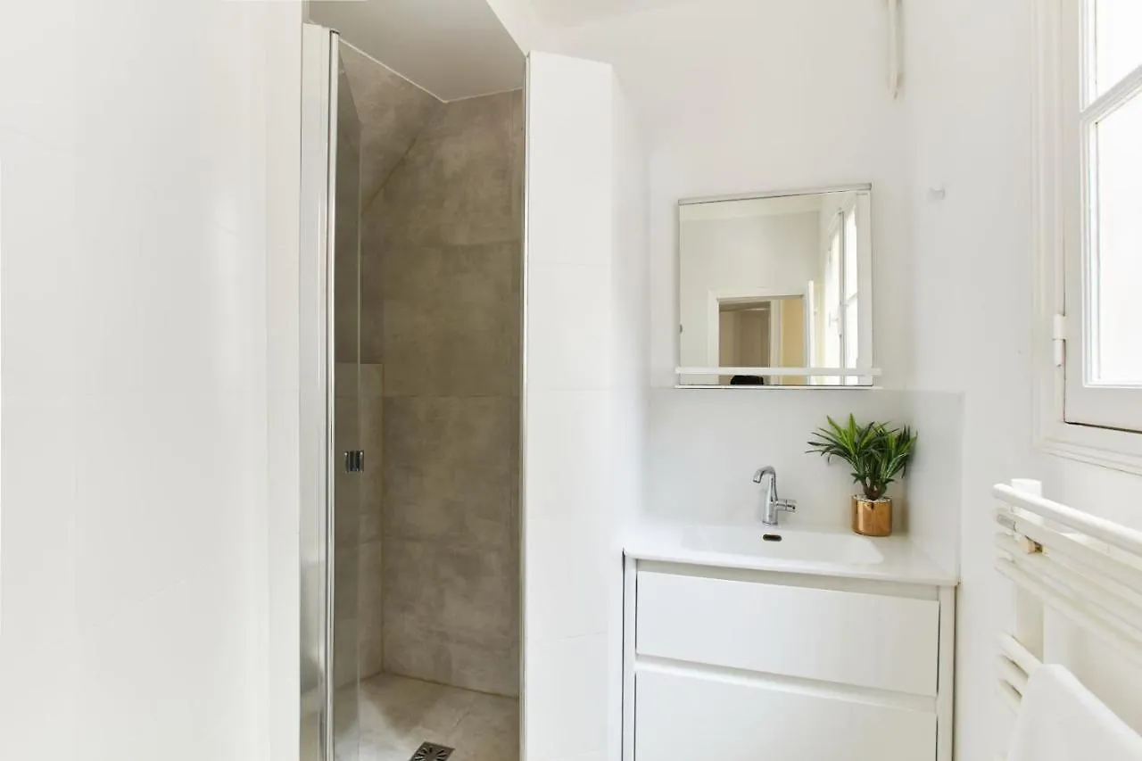 Place Vendome & Madeleine - Cityapartmentstay Paris