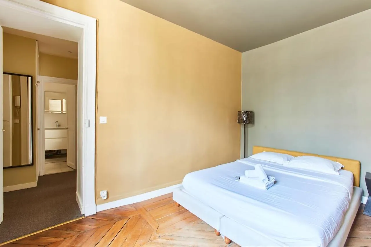 Apartment Place Vendome & Madeleine - Cityapartmentstay Paris France